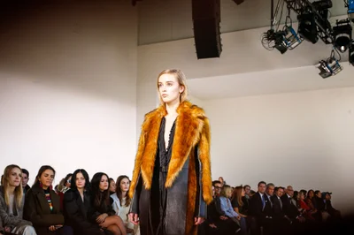 Look 24